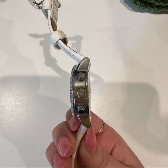 Michael Kors White Watch w/ Leather Strap - Picture 8 of 9